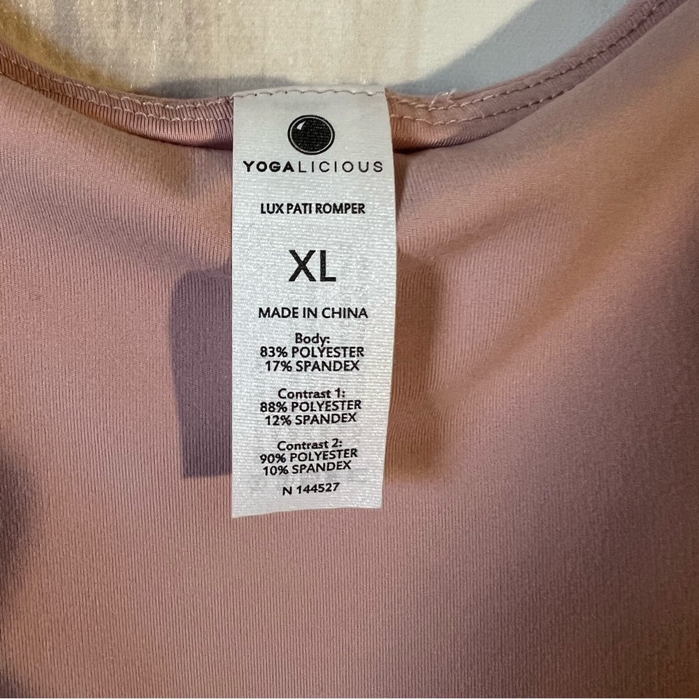 NWT Yogalicious Luxs Pati Blush Romper Size XL - Picture 5 of 6